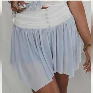 Amazing Lace LADYLIKE silver gray mesh miniskirt